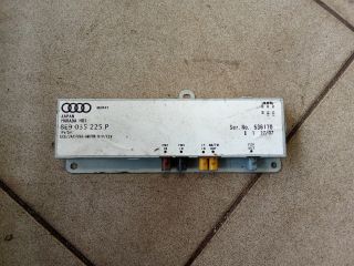 bontott AUDI A4 B7 Antenna Erősítő