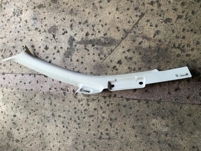 bontott AUDI A4 B7 Bal A Oszlop Burkolat