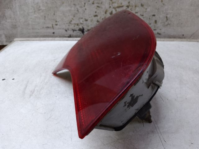 bontott AUDI A4 B7 Bal Belső Hátsó Lámpa