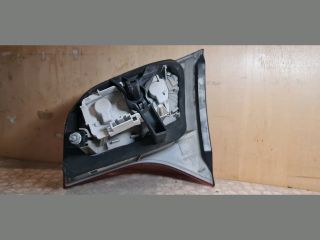 bontott AUDI A4 B7 Bal Belső Hátsó Lámpa