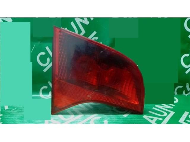 bontott AUDI A4 B7 Bal Belső Hátsó Lámpa