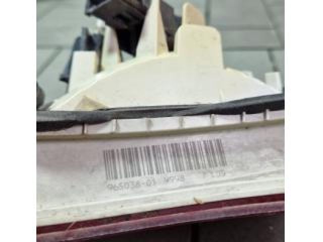 bontott AUDI A4 B7 Bal Belső Hátsó Lámpa