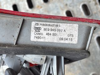 bontott AUDI A4 B7 Bal Belső Hátsó Lámpa