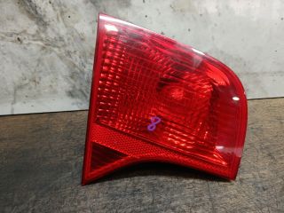 bontott AUDI A4 B7 Bal Belső Hátsó Lámpa