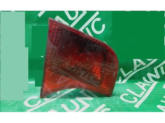 bontott AUDI A4 B7 Bal Belső Hátsó Lámpa