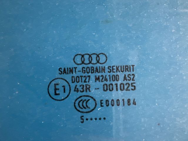 bontott AUDI A4 B7 Bal első Ablak
