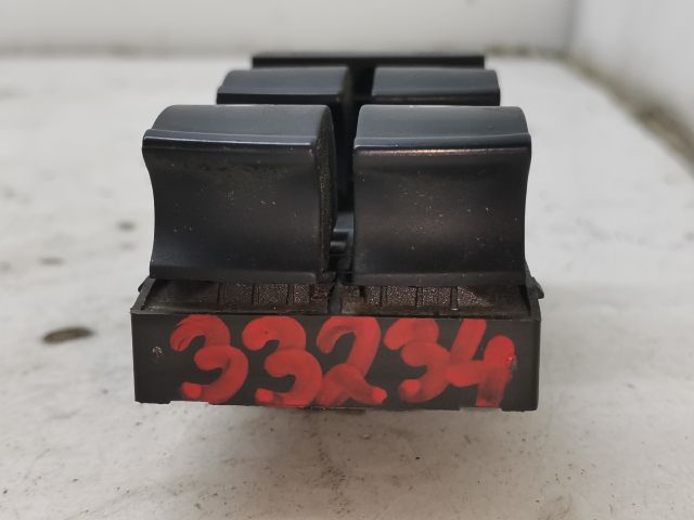 bontott AUDI A4 B7 Bal első Ablakemelő Kapcsoló