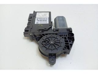 bontott AUDI A4 B7 Bal első Ablakemelő Motor