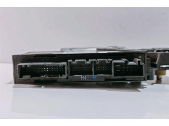 bontott AUDI A4 B7 Bal első Ablakemelő Motor