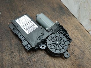 bontott AUDI A4 B7 Bal első Ablakemelő Motor