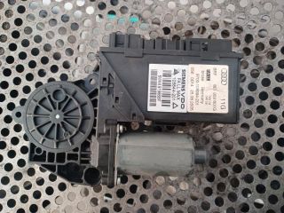 bontott AUDI A4 B7 Bal első Ablakemelő Motor