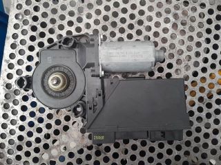 bontott AUDI A4 B7 Bal első Ablakemelő Motor
