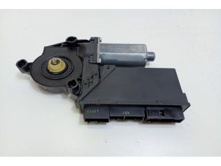 bontott AUDI A4 B7 Bal első Ablakemelő Motor