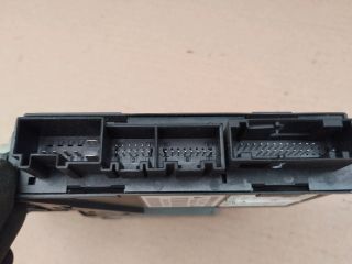 bontott AUDI A4 B7 Bal első Ablakemelő Motor