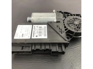 bontott AUDI A4 B7 Bal első Ablakemelő Motor