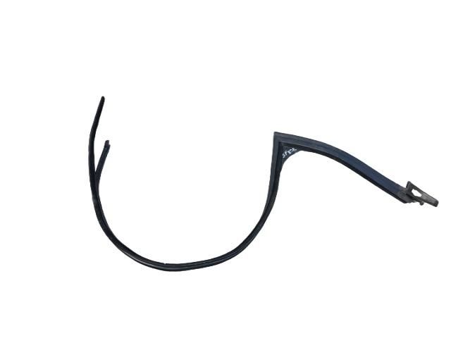 bontott AUDI A4 B7 Bal első Ablakvezető Gumi