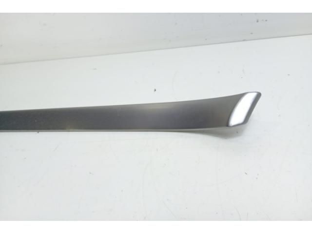 bontott AUDI A4 B7 Bal első Ajtó Díszléc