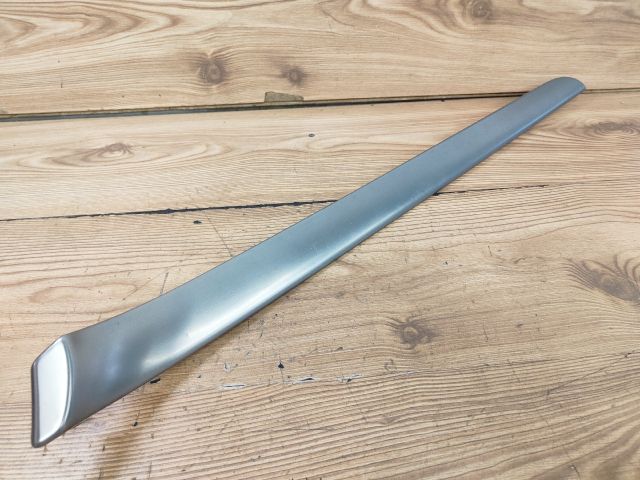 bontott AUDI A4 B7 Bal első Ajtó Kárpit Díszléc