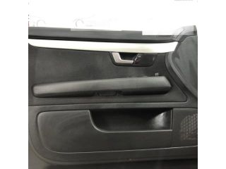 bontott AUDI A4 B7 Bal első Ajtó Kárpit