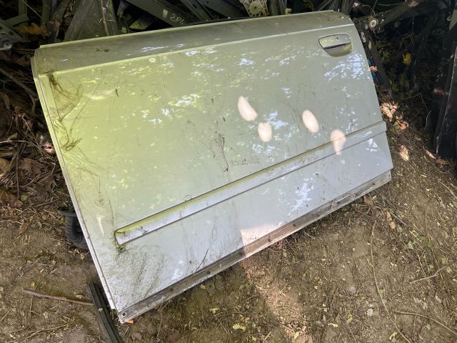 bontott AUDI A4 B7 Bal első Ajtó (Üres lemez)