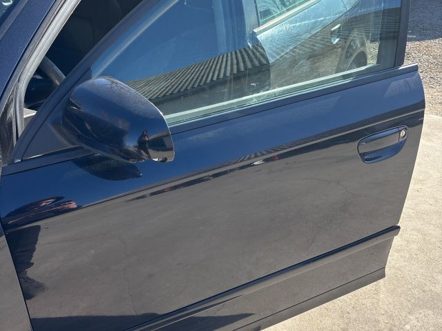 bontott AUDI A4 B7 Bal első Ajtó (Üres lemez)