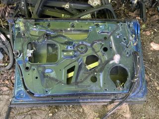 bontott AUDI A4 B7 Bal első Ajtó (Üres lemez)