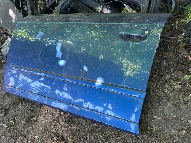 bontott AUDI A4 B7 Bal első Ajtó (Üres lemez)