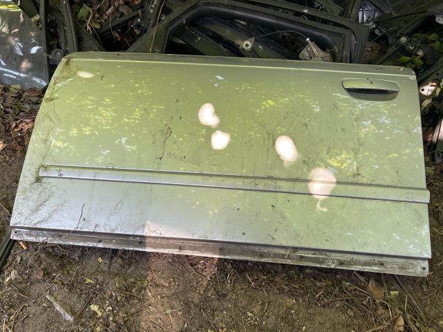 bontott AUDI A4 B7 Bal első Ajtó (Üres lemez)