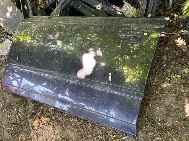 bontott AUDI A4 B7 Bal első Ajtó (Üres lemez)