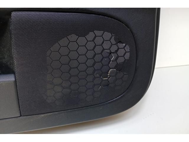 bontott AUDI A4 B7 Bal első Ajtókeret Burkolat