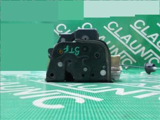 bontott AUDI A4 B7 Bal első Ajtózár