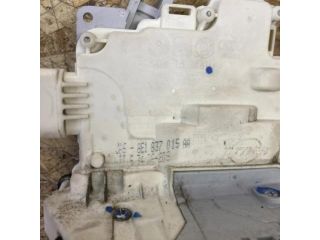 bontott AUDI A4 B7 Bal első Ajtózár