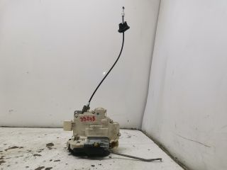 bontott AUDI A4 B7 Bal első Ajtózár