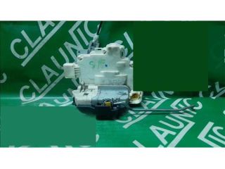 bontott AUDI A4 B7 Bal első Ajtózár