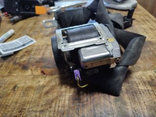 bontott AUDI A4 B7 Bal első Biztonsági Öv