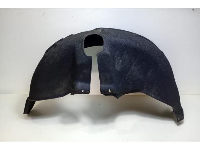 bontott AUDI A4 B7 Bal első Dobbetét (Kerékjárati, Műanyag)