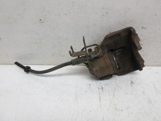 bontott AUDI A4 B7 Bal első Féknyereg Munkahengerrel