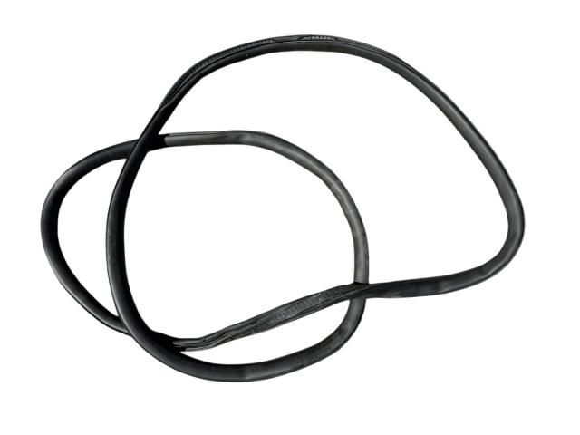 bontott AUDI A4 B7 Bal első Gumikéder