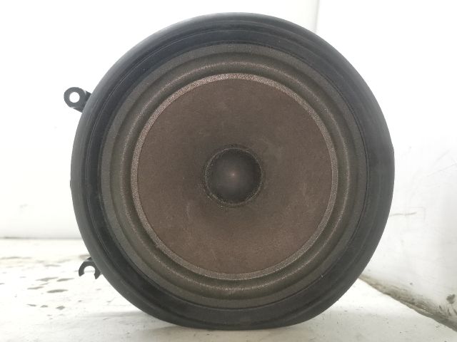 bontott AUDI A4 B7 Bal első Hangszóró