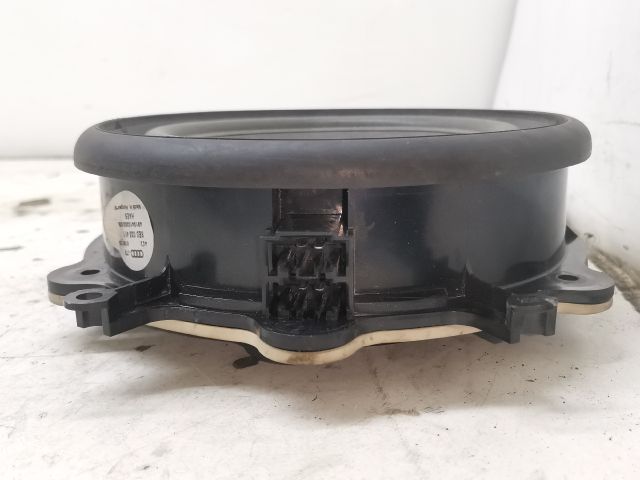 bontott AUDI A4 B7 Bal első Hangszóró