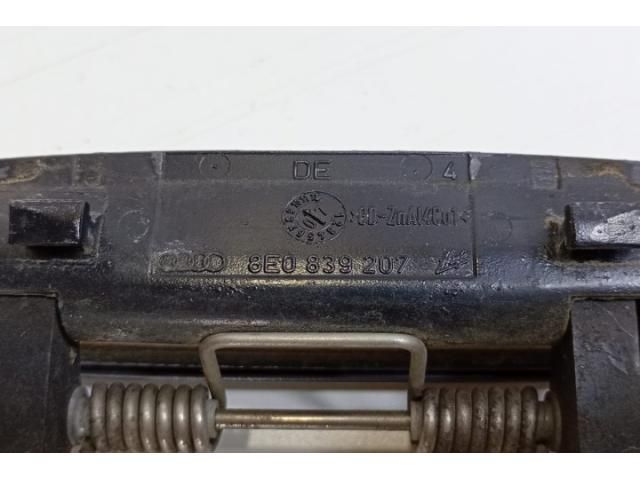 bontott AUDI A4 B7 Bal első Külső Kilincs