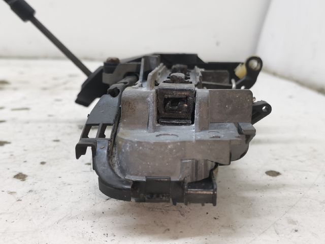 bontott AUDI A4 B7 Bal első Külső Kilincs