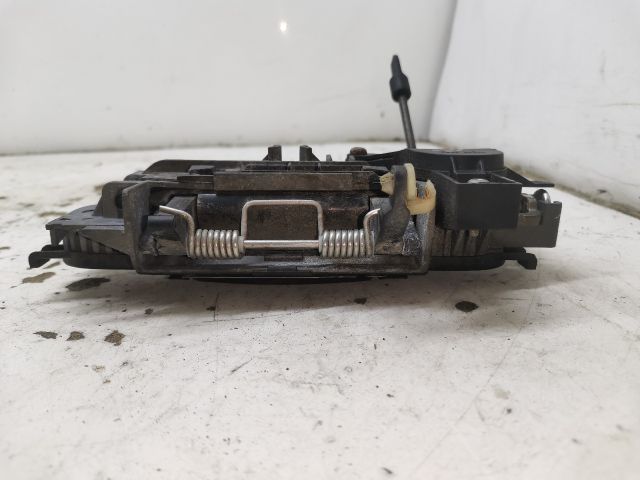 bontott AUDI A4 B7 Bal első Külső Kilincs