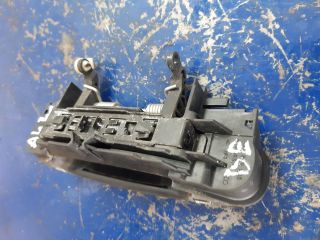 bontott AUDI A4 B7 Bal első Külső Kilincs