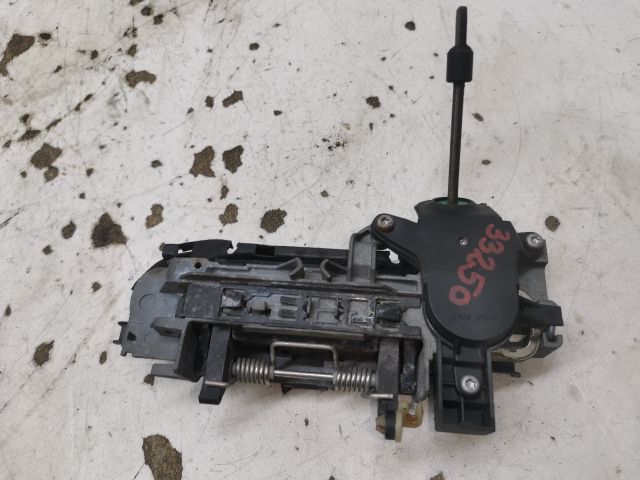 bontott AUDI A4 B7 Bal első Külső Kilincs