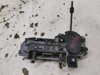 bontott AUDI A4 B7 Bal első Külső Kilincs