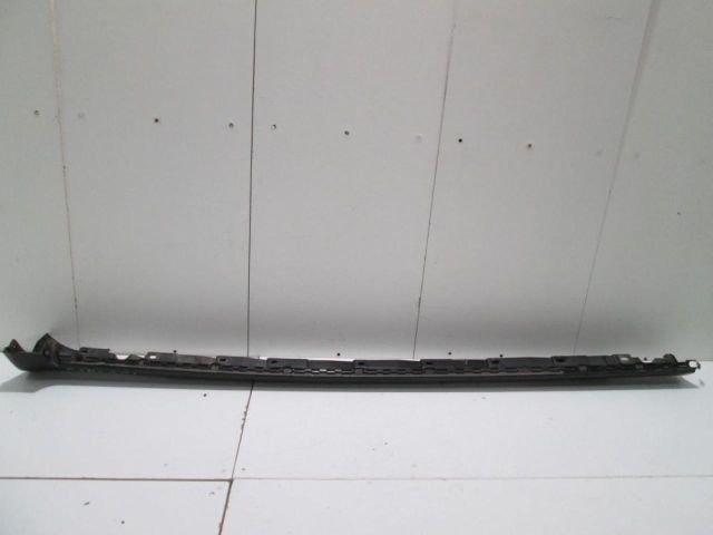 bontott AUDI A4 B7 Bal első Küszöb Díszléc