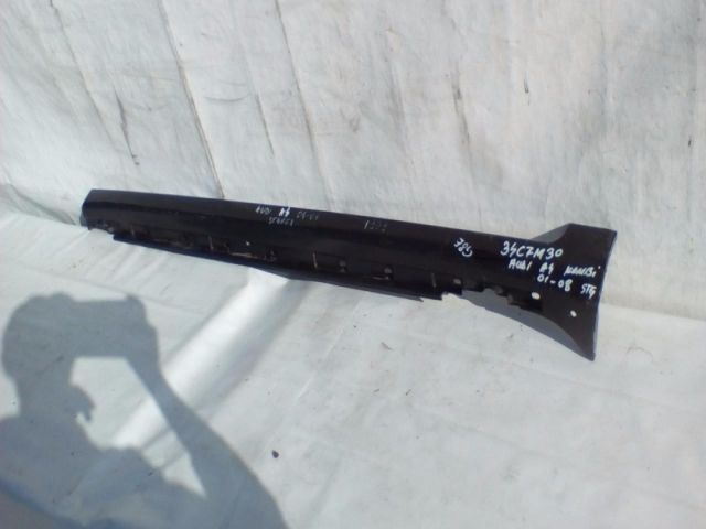 bontott AUDI A4 B7 Bal első Küszöb Díszléc