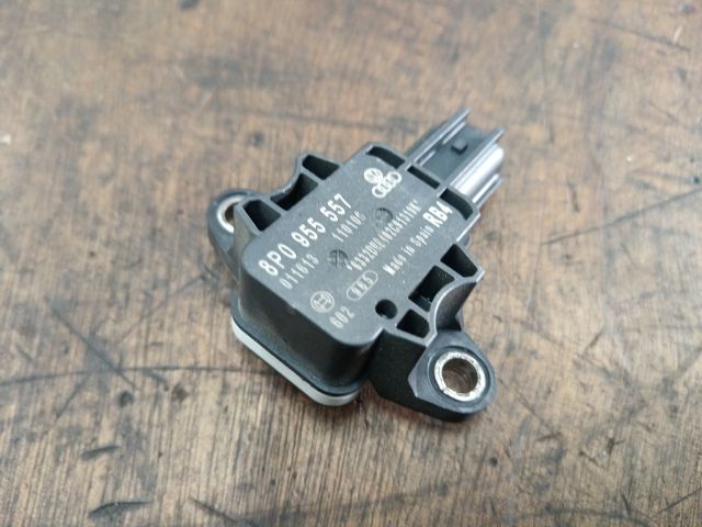 bontott AUDI A4 B7 Bal első Oldal Ütközés Érzékelő