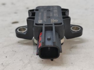 bontott AUDI A4 B7 Bal első Oldal Ütközés Érzékelő